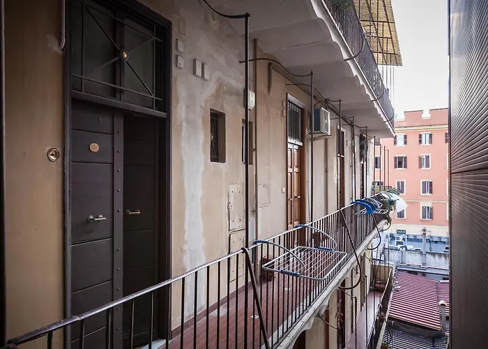 Sabelli Nightlife Apartment-la Sapienza-termini Station דירה